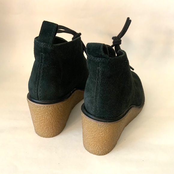 Clarks Clarkford DBT Black Suede Chukka Ankle Boot Leather Wedge heel Bootie 7.5 - Picture 12 of 16